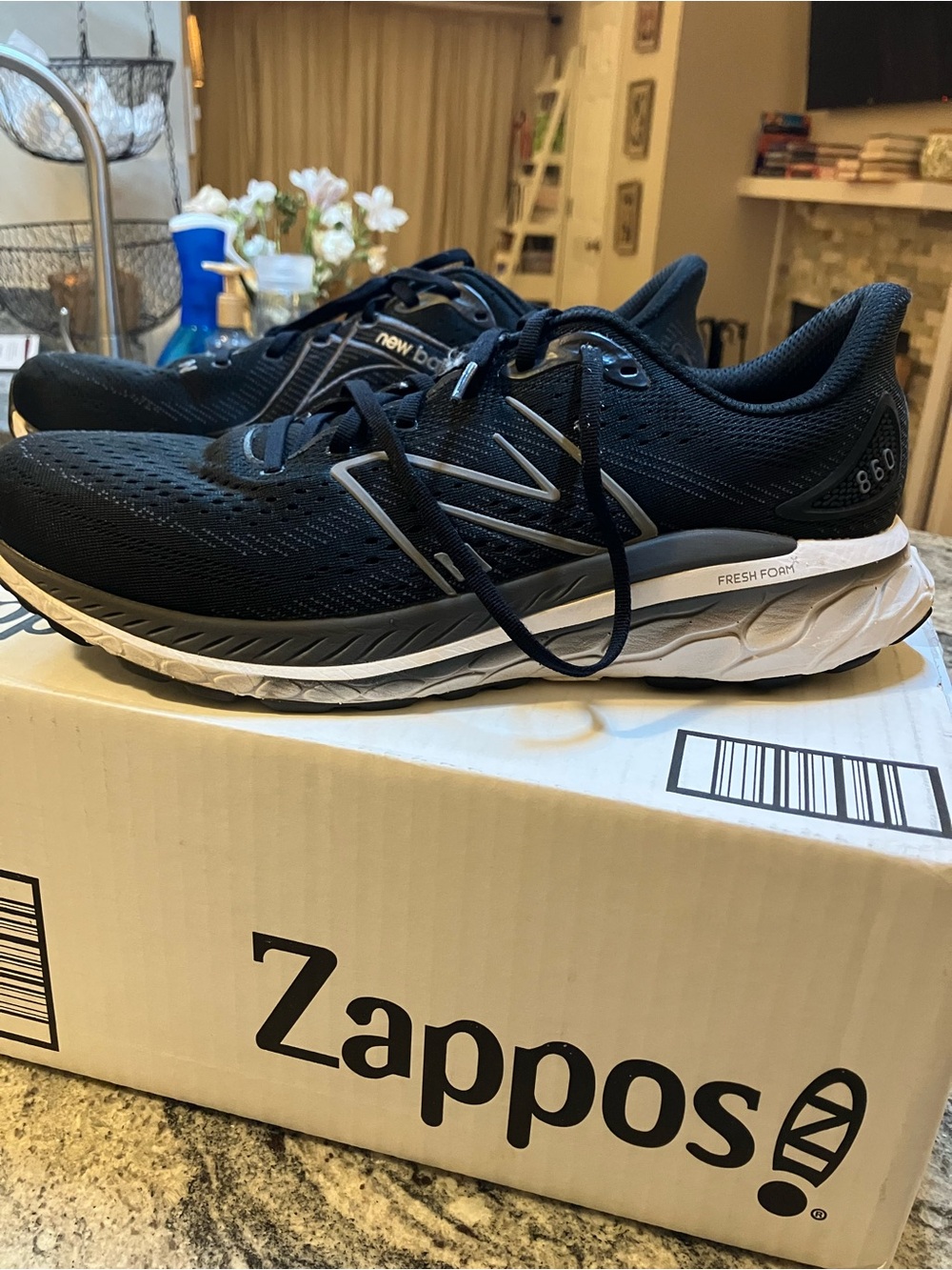 New Balance 860 Running Shoes - Black & White